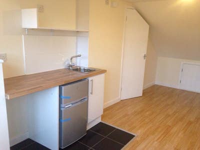 Amazing En-Suite Rooms Bills All Inc Fairfield Rd Main Photo