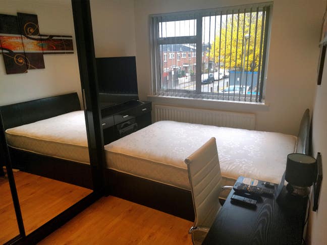 Specious Cosy Double Bedroom in Wandsworth Main Photo