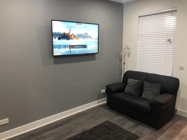 Luxury Professional double room ensuite bathroom  Main Photo