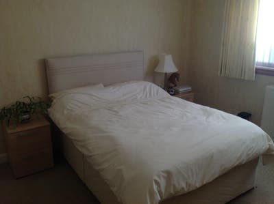 Double bedroom in Dyce.  Quiet & central location. Main Photo