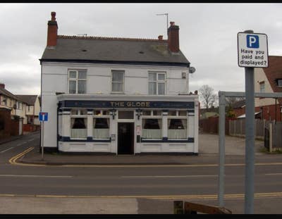 Rooms Ontop of Globe Pub Town Center West Bromwich Main Photo