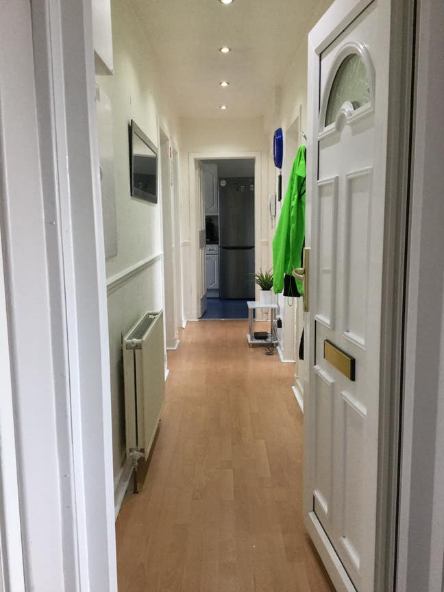 Quiet cosy , clean flat Main Photo