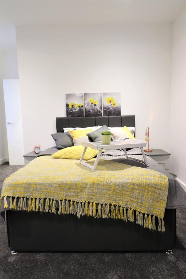 Double En suite 😃 Close City Centre 🔥 Main Photo