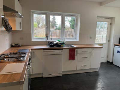 Single room on Newmarket Rd  Main Photo