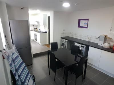 ⚡Stunning Studio #6 on Stoney Stanton Rd 🙌 Main Photo