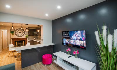 Luxury coliving spaces near Reading Town Center Main Photo