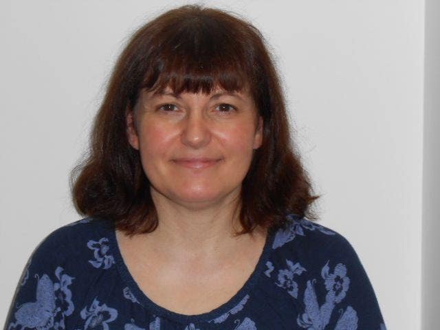 Friendly, horsey and musical lady seeks room Main Photo