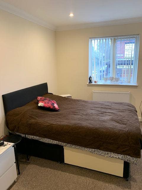 Double Ensuite Professional Room clsoe to city Main Photo