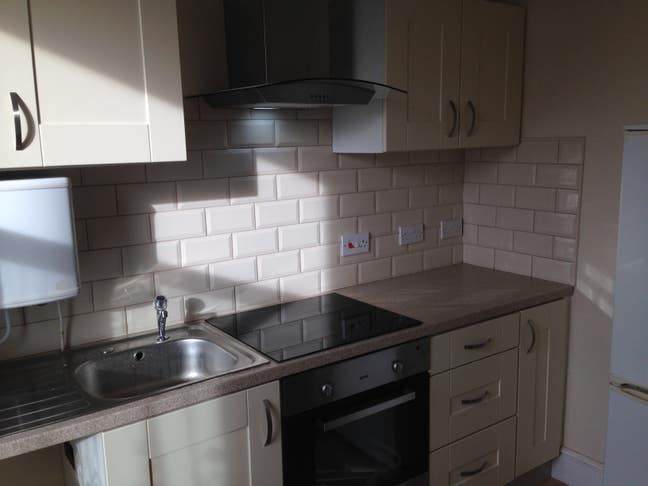 One Bedroom Flat - St Thomas  Main Photo