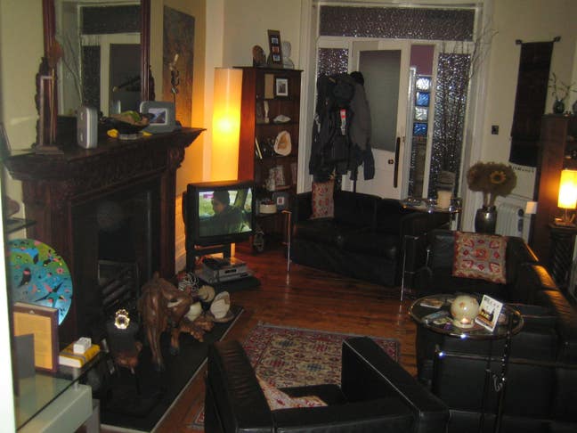 Double Room in West end flat Main Photo