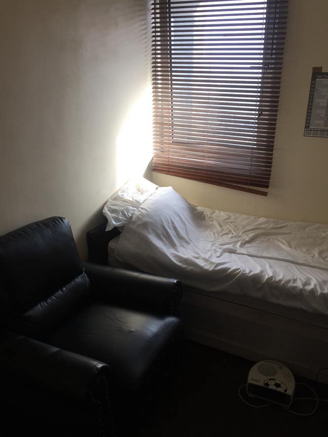 Single Room Near Stockwell Station Main Photo