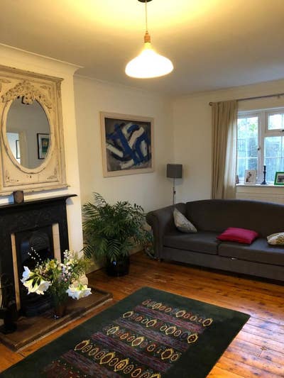 Room for rent Main Photo