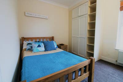 Cheap Cheap Double Room In PE2 💰 Main Photo