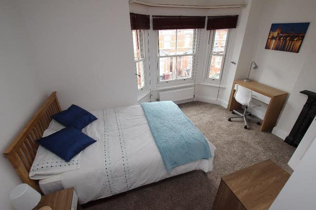 Elegant double rooms with parking  Main Photo