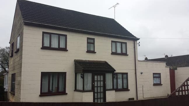 Single room to let in a Large House Main Photo