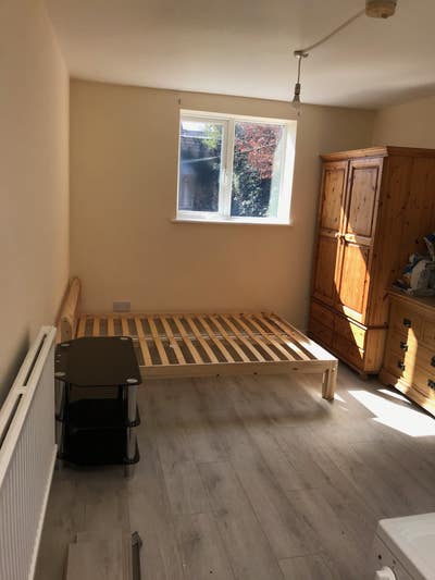 Self-contained Studio Main Photo