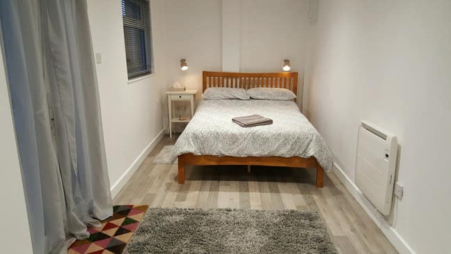 Self Contained Chalet and Double room Main Photo