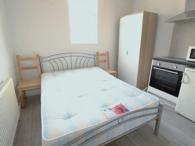 Double Room - No Deposit Main Photo