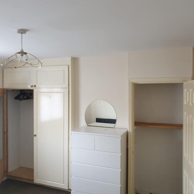 Quiet house close to public transport.  Main Photo