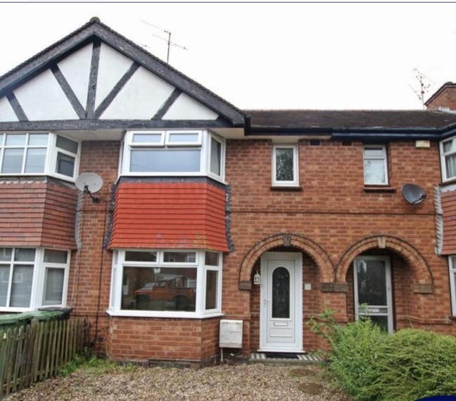 Students - St Johns Worcester 1 bedroom available  Main Photo