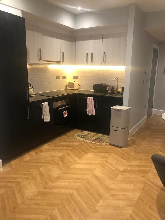 Top quality new refurb apartment in JQ/Centre Main Photo