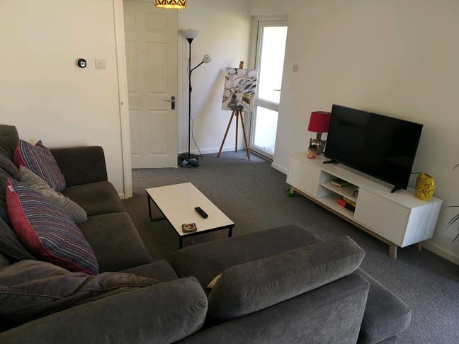 Looking for a new female housemate berkhamsted Main Photo