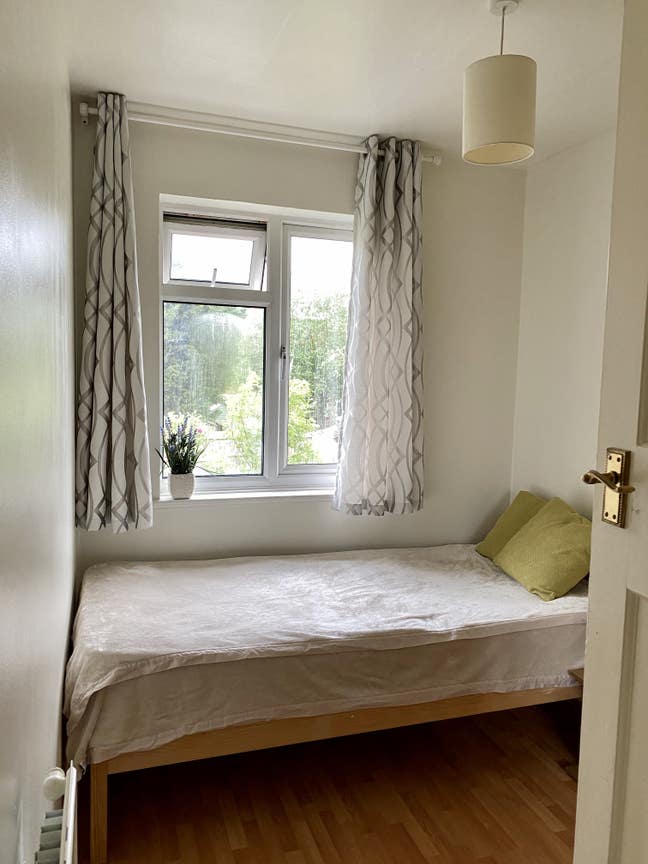 Single room  Main Photo