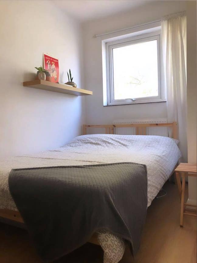 Double bedroom in zone 1  Main Photo