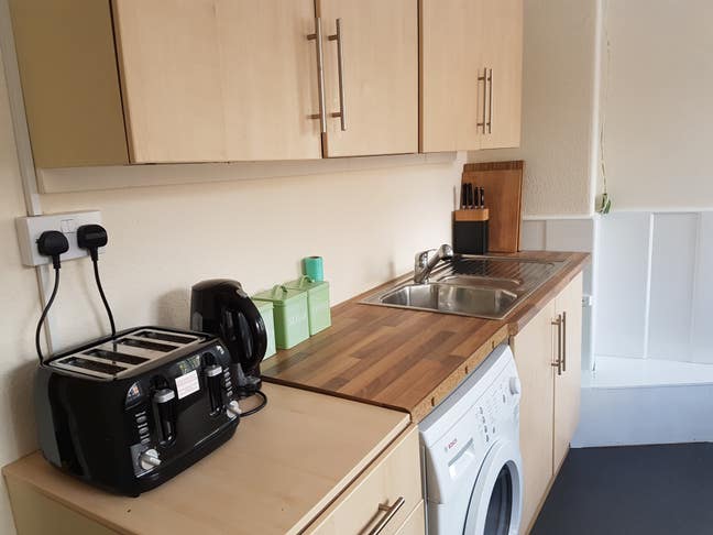 Very Large and Light Furnished Bedsit Room  Main Photo