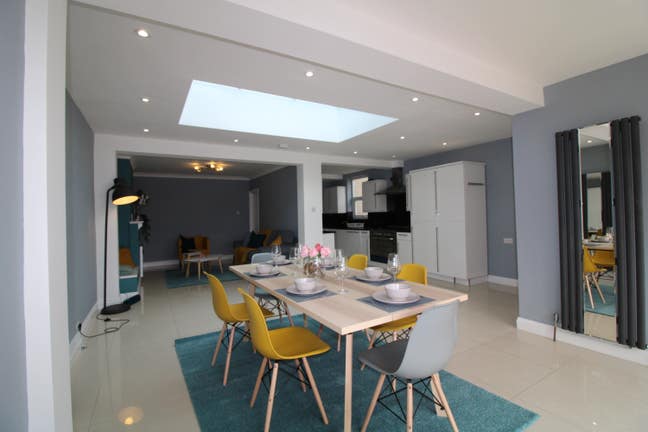 ⭐⭐Beautiful Boutique Style House Share⭐⭐ Main Photo