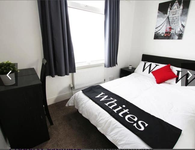 Town Centre - No Deposit Required Main Photo