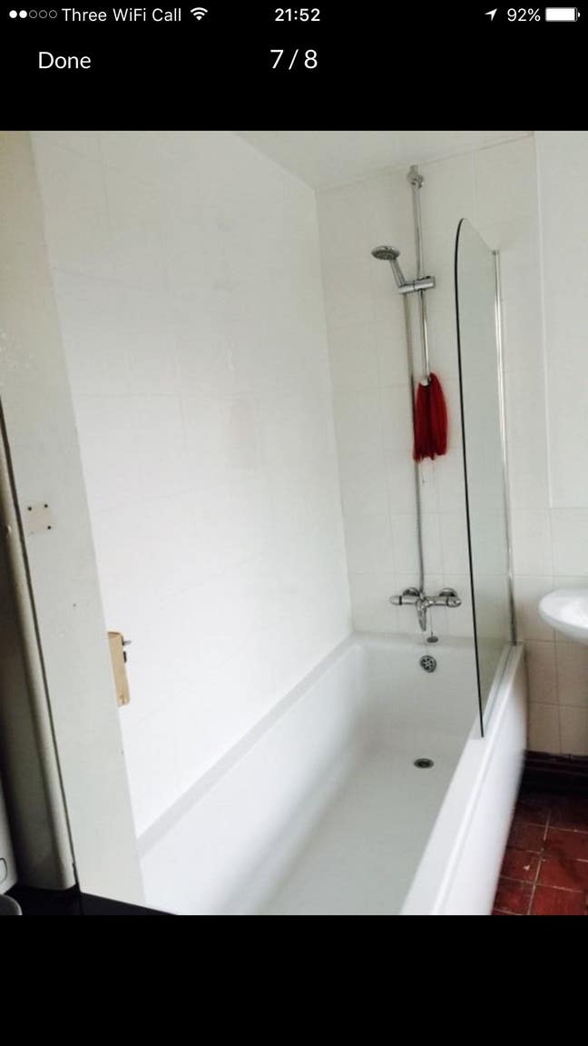 Double Room in a 3Bedroom House  Main Photo