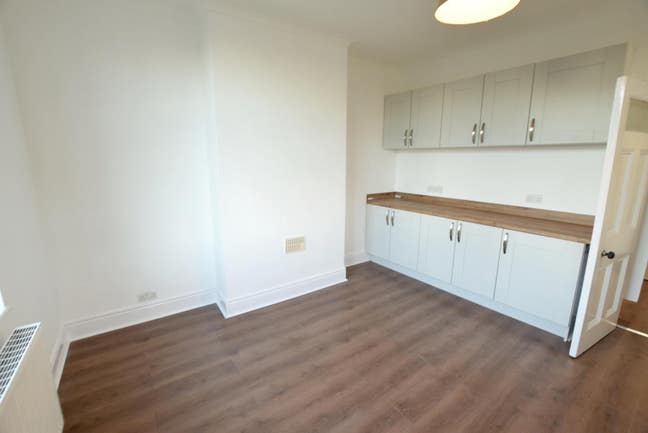 Avail Now on Chelsea Rd / All Bills & Council Tax Main Photo