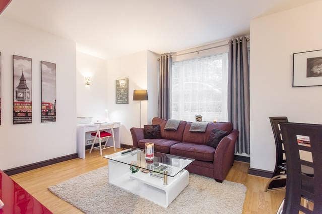 Notting Hill - One Bedroom Apartment Main Photo