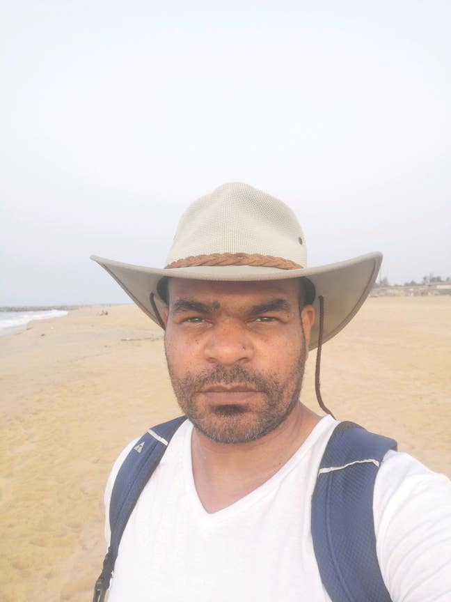 Looking For A Decent Room  Main Photo