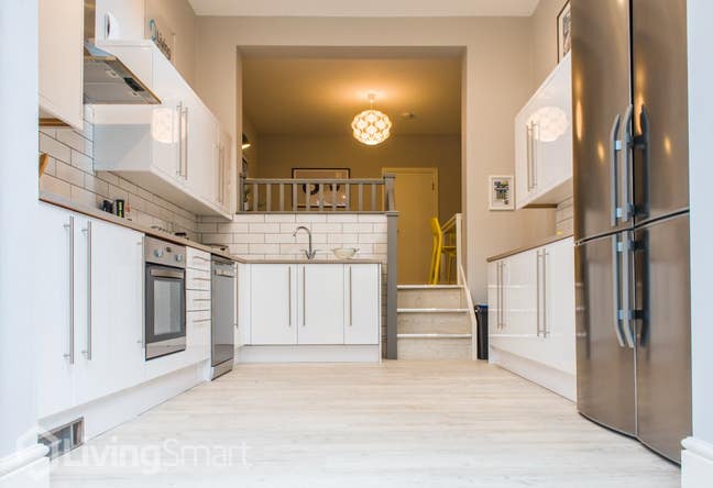 LAST ROOM 🏠 Spacious 5⭐️ house with garden🌳 Main Photo