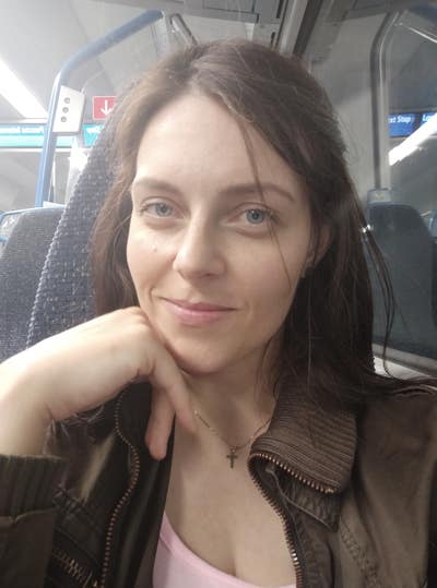 Quiet room for a reserved neurodivergent woman Main Photo