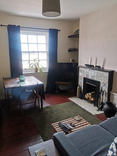 Lovely, Large Double Bedroom Newly Renovated Main Photo