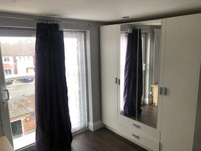 Stunning Large Double Room  Main Photo