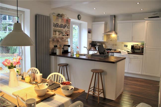 Warm and welcoming home in SE London (3dble rooms) Main Photo