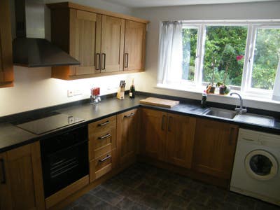 Large Double Room in Apartment/Maisonette Main Photo