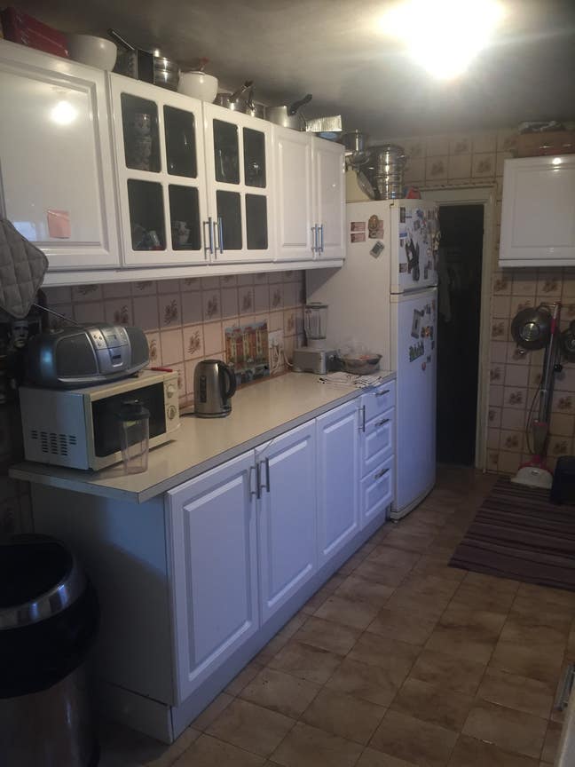 Large House . double  bedroom  in cosy house  Main Photo