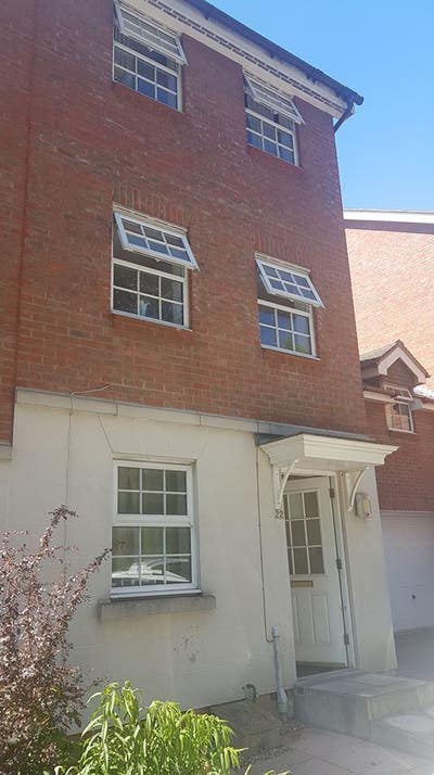 Double Room, furnished, all bills included Main Photo
