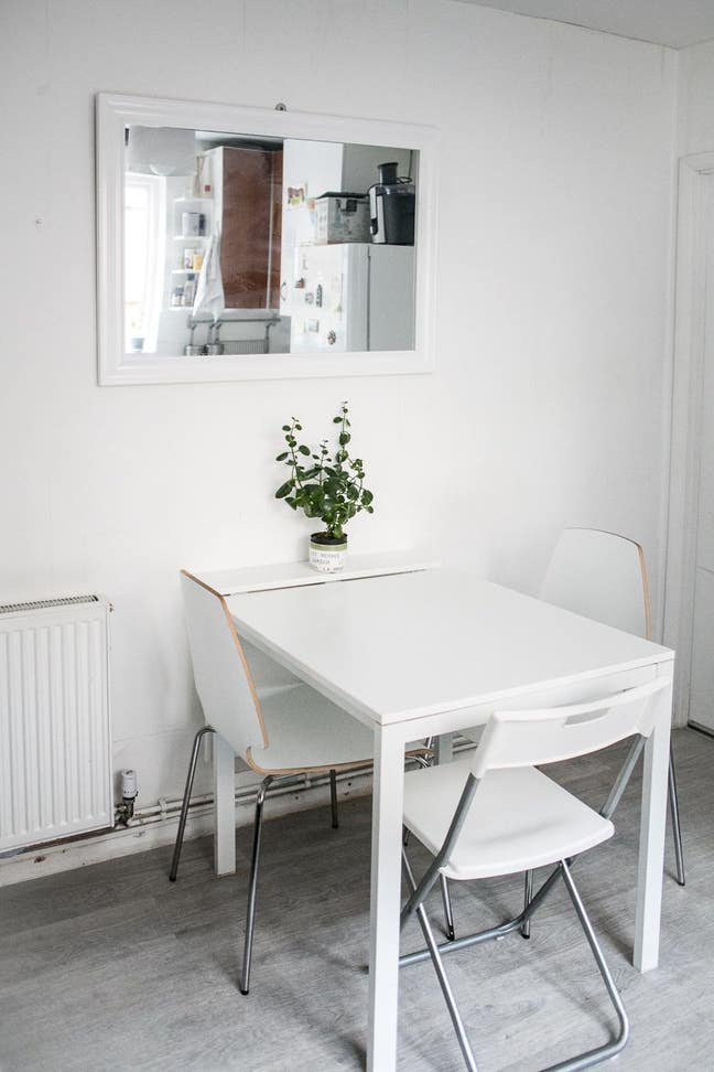 Single bedroom long term  rent in Barons Court Main Photo