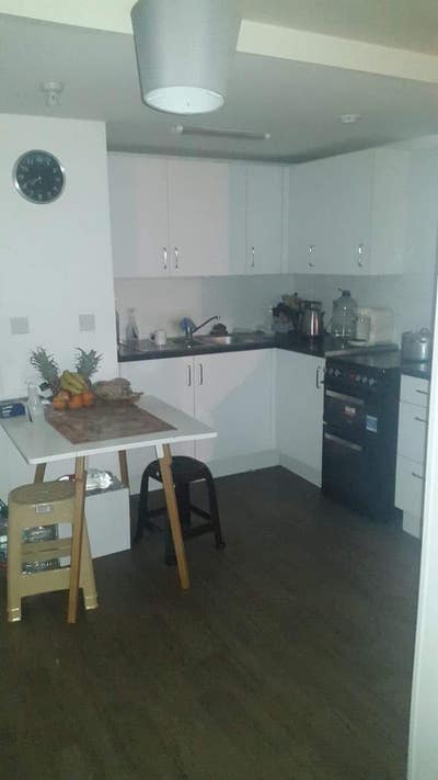 Elephant & Castle 3 minute (train,bus) Main Photo