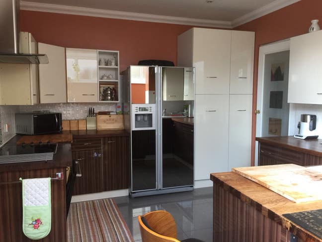 Single bedroom to rent Main Photo