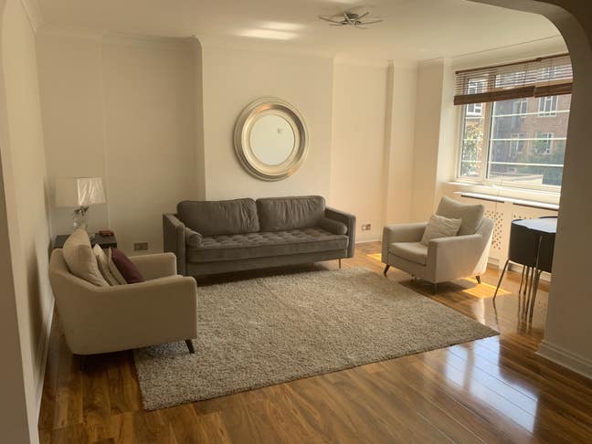 Clean and Immaculate flat  Main Photo