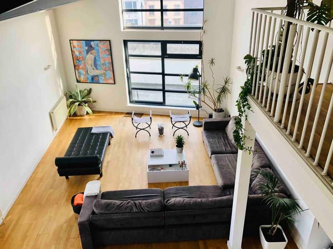 Stylish Loft With Terrace, En Suite Main Photo