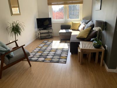 Double Room in lovely  flat, Harrison Prk Main Photo