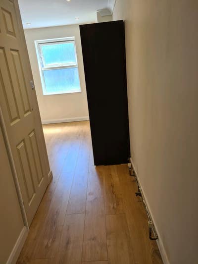 Single/ Double Room with En Suite  Main Photo